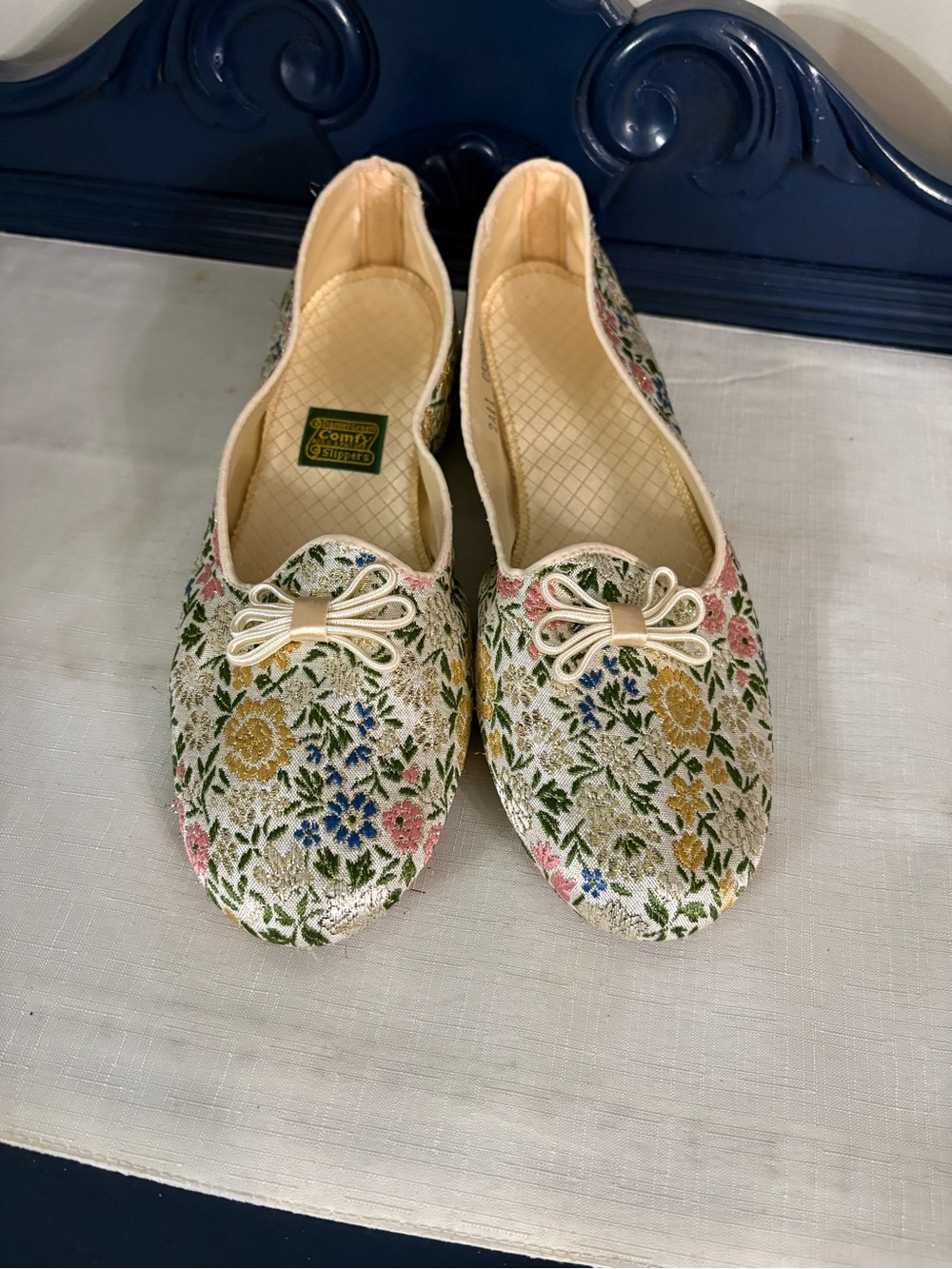 Vintage Daniel Green Floral Brocade Slippers SIZE 11N NWOT